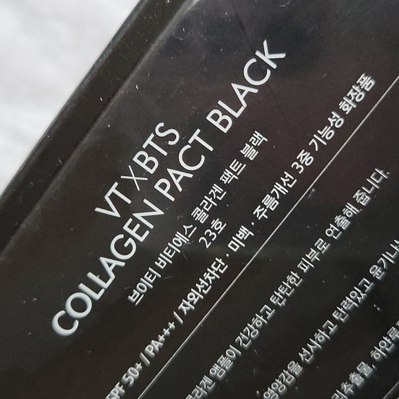 VT Cosmetics VT X BTS Collagen Pact, Black - Picture 7 of 12